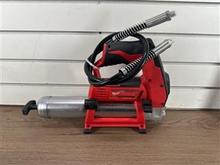 MILWAUKEE TOOLS 2446-20 12 VOLT GREASE GUN TOOL ONLY